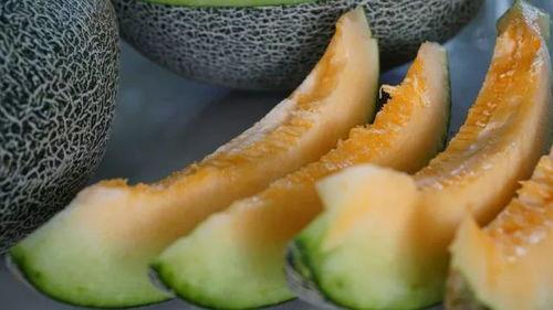 欣欣带你娱乐吃瓜